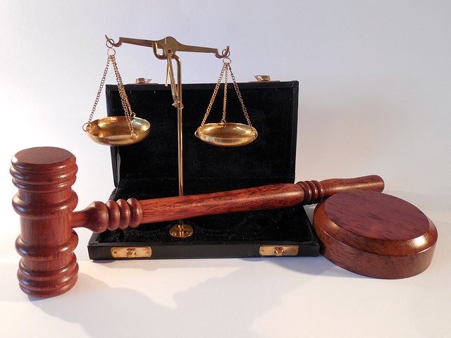 W czym zdoła nam wspomóc radca prawny? W jakich sytuacjach i w jakich dziedzinach prawa pomoże nam radca prawny?